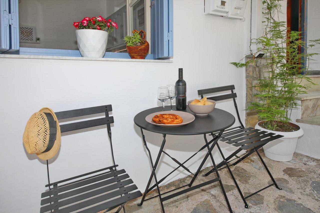 Vanilla Guesthouse Skopelos Town Exterior photo